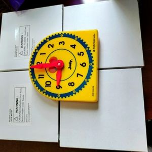 Small educational clock